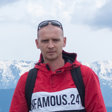 Бурлаков Максим Бурлаков Максим